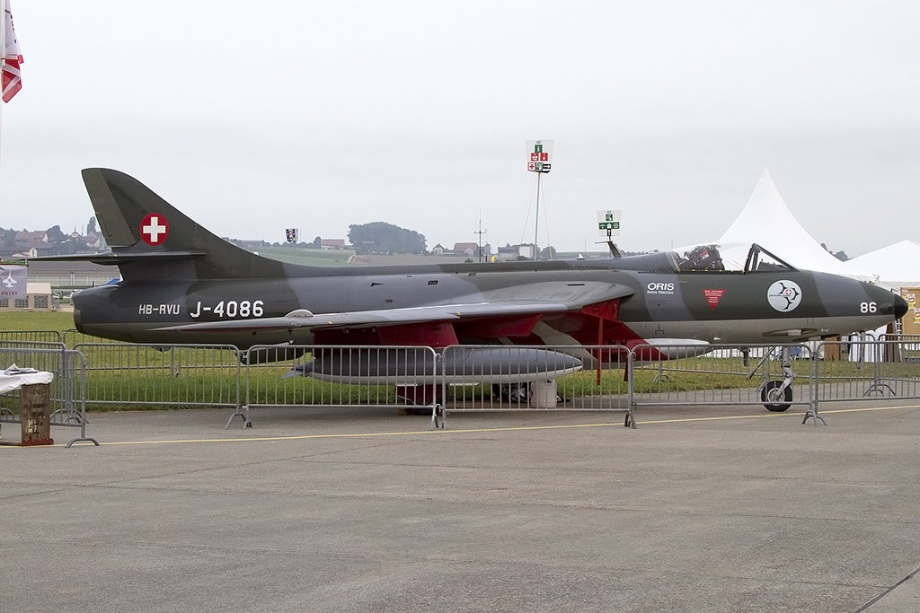 Private, HB-RVU, Hawker, Hunter-F MK-58, 05.09.2014, LSMP, Payerne, Switzerland 




