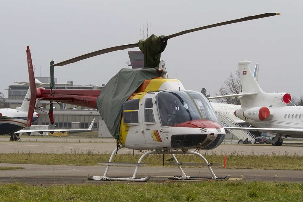 Private, HB-XUW, Agusta, 206B-3, 24.01.2015, ZRH, Zürich, Switzerland 




