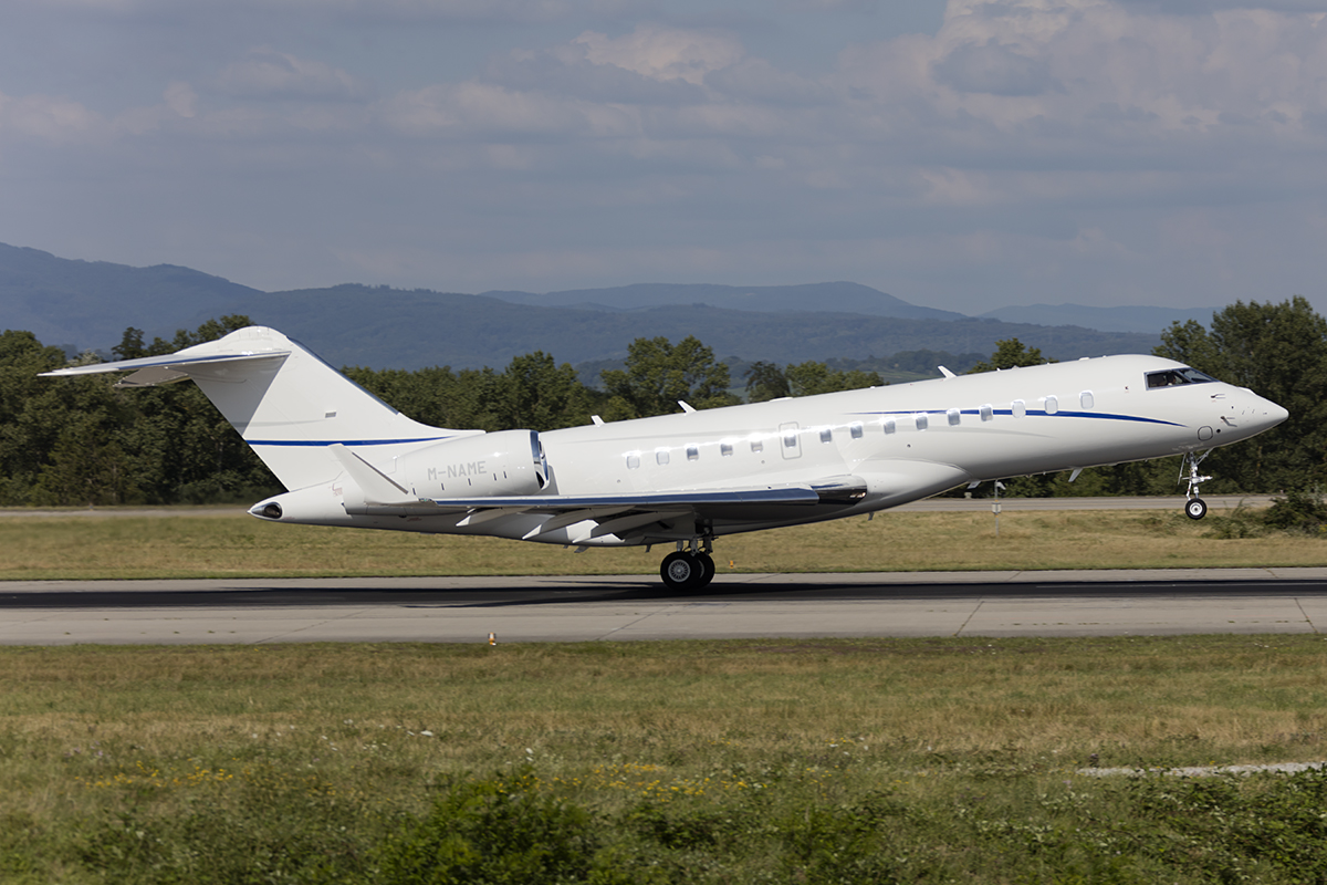 Private, M-NAME, Bombardier, Global 6000, 12.07.2018, BSL, Basel, Switzerland 



