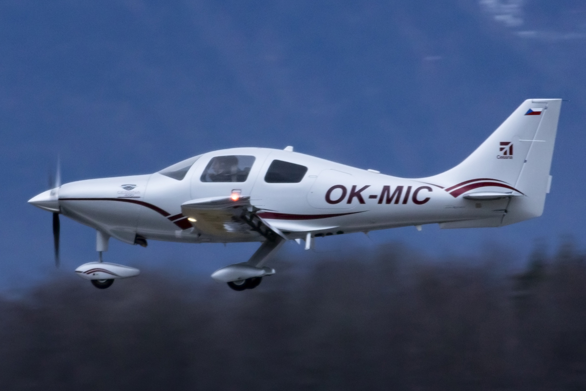 Private, OK-MIC, Cessna, L400, 09.01.2016, SZG, Salzburg, Austria 



