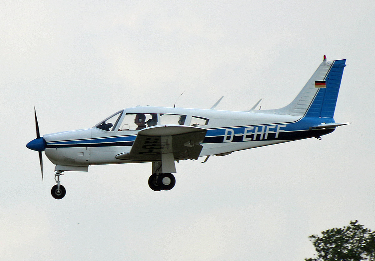 Private Piper PA-28RT-201 Arrow IV, D-EHFF, Stearman and Friends 2021, Flugplatz Bienenfarm, 03.07.2021