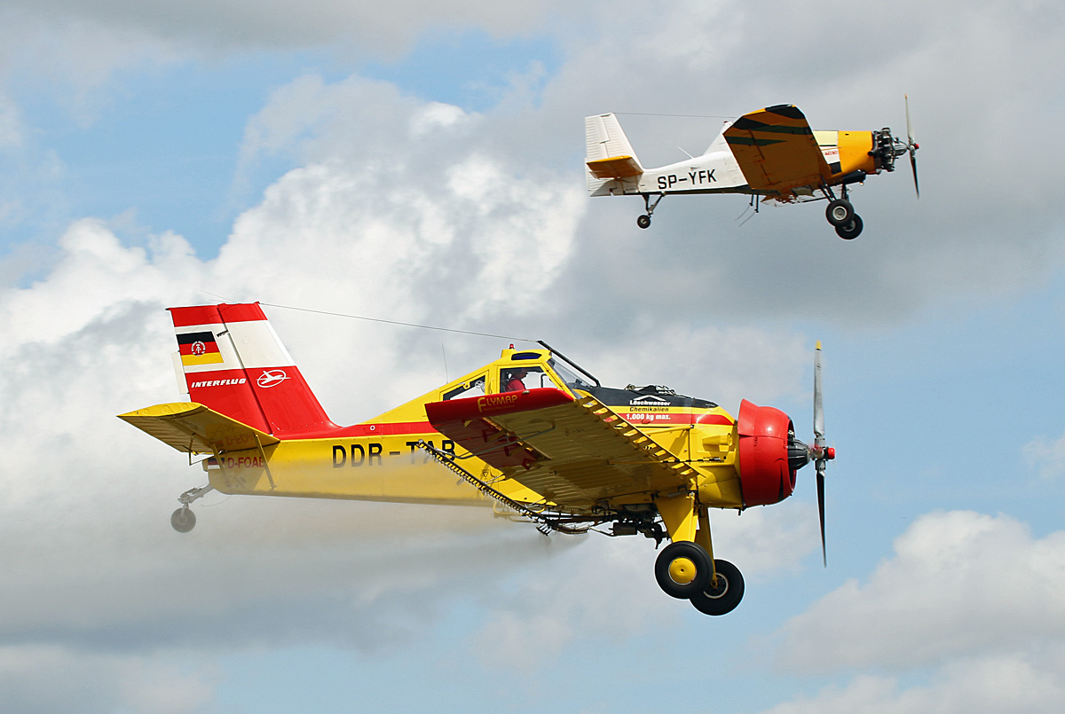 Private PZL-106A Kruk, D-FOAB, Private PZL-M21 Dromader Mini, SP-YFK, Flugplatz Bienenfarm, 07.08.2021