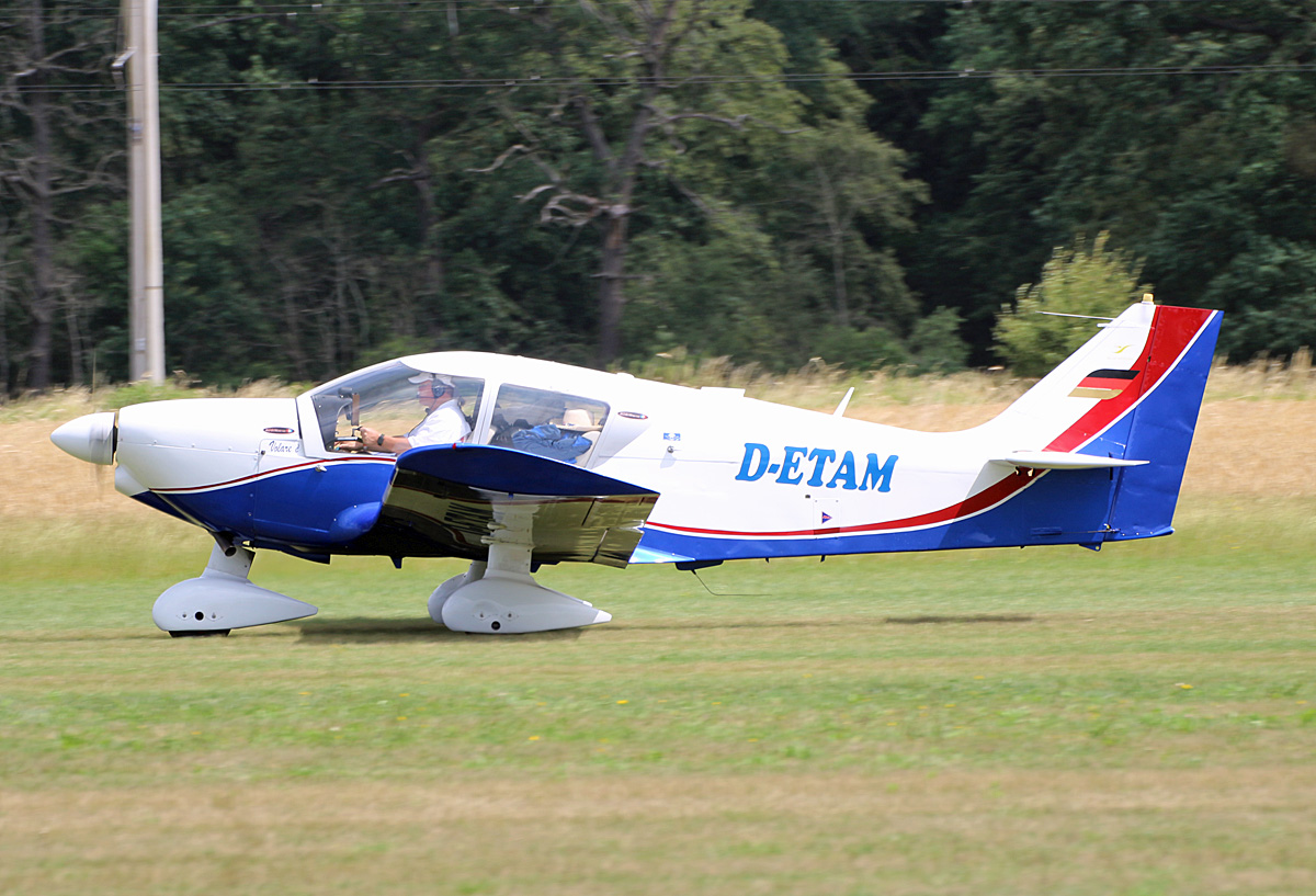 Private Robin HR100/200B Royale, D-ETAM, Flugplatz Bienenfarm, 02.07.2023
