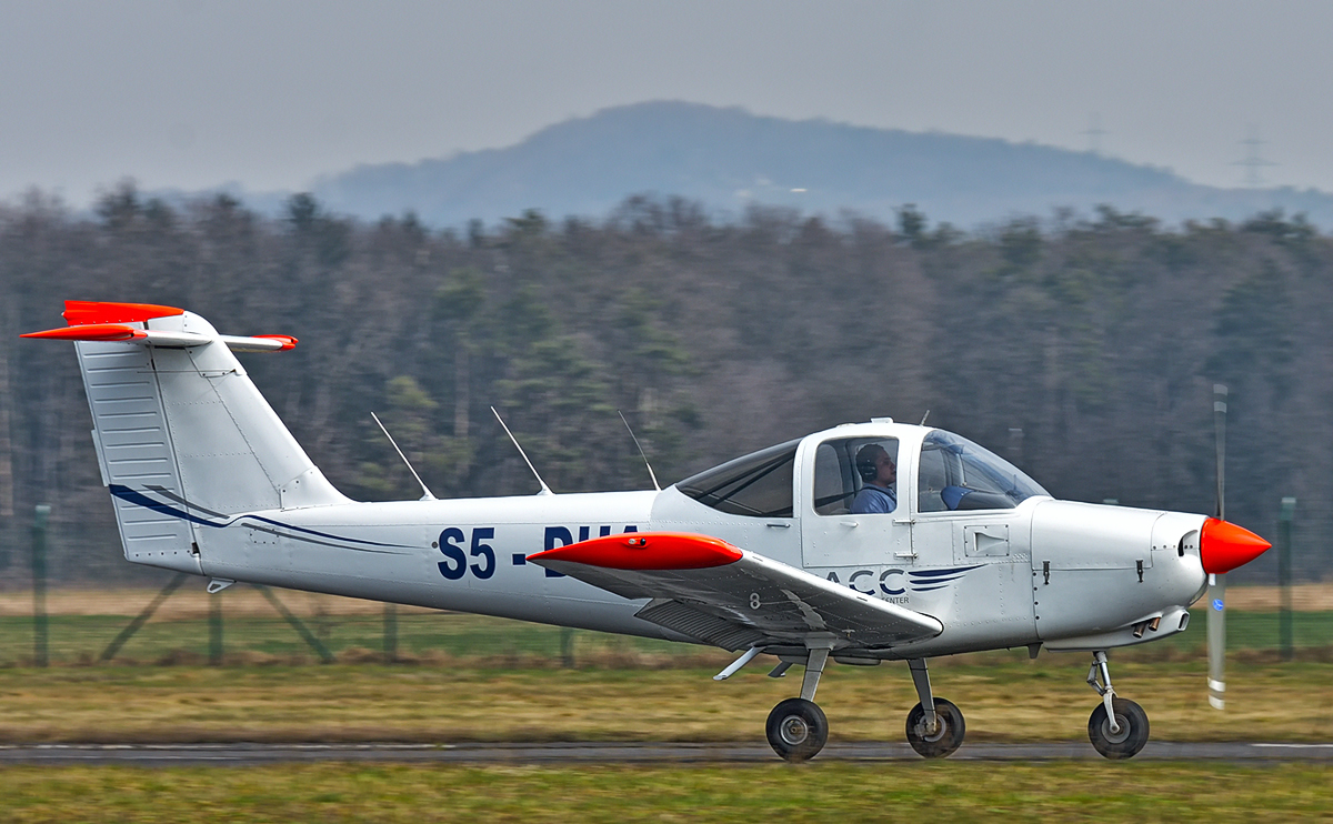 Private S5-DHA; Piper PA-38 Tomahawk; Maribor MBX, Trainingsflug; 28.3.2018