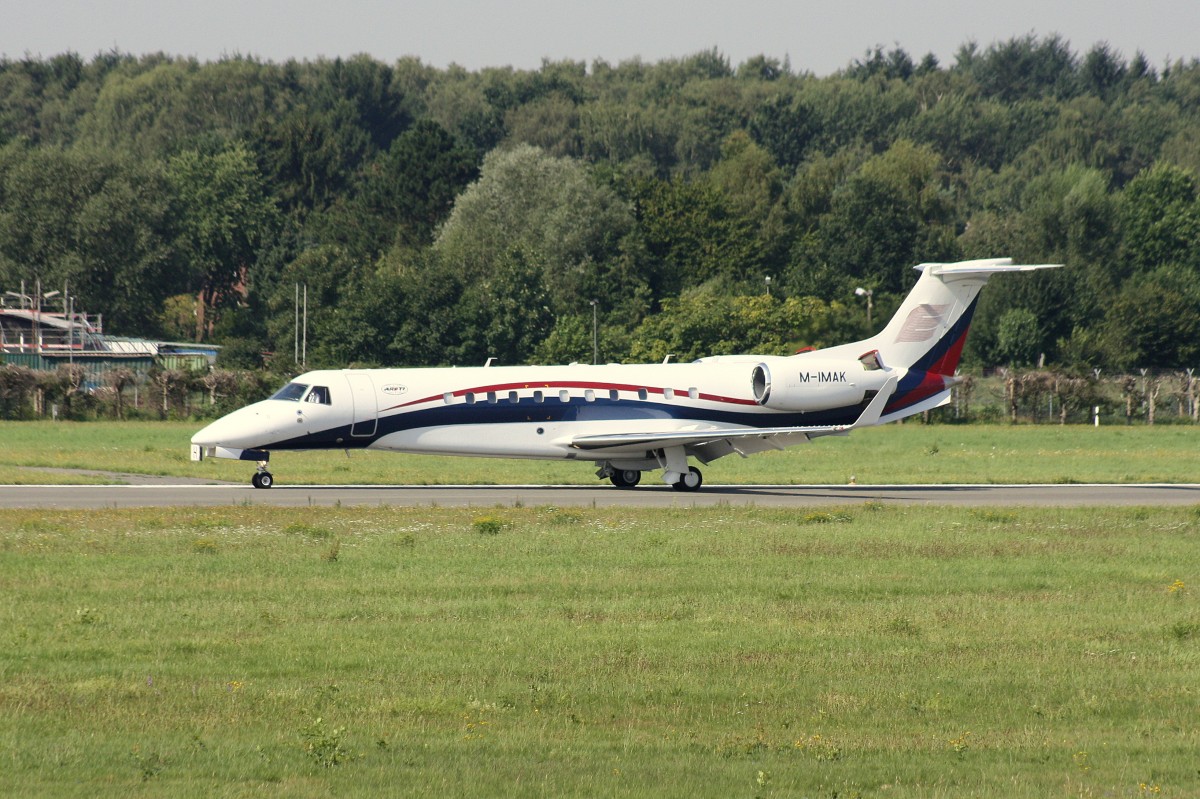 Private VIP Jet, M-IMAK,(c/n 14501140), Embraer EMB-135BJ Legacy, 21.08.2015, HAM-EDDH, Hamburg, Germany 