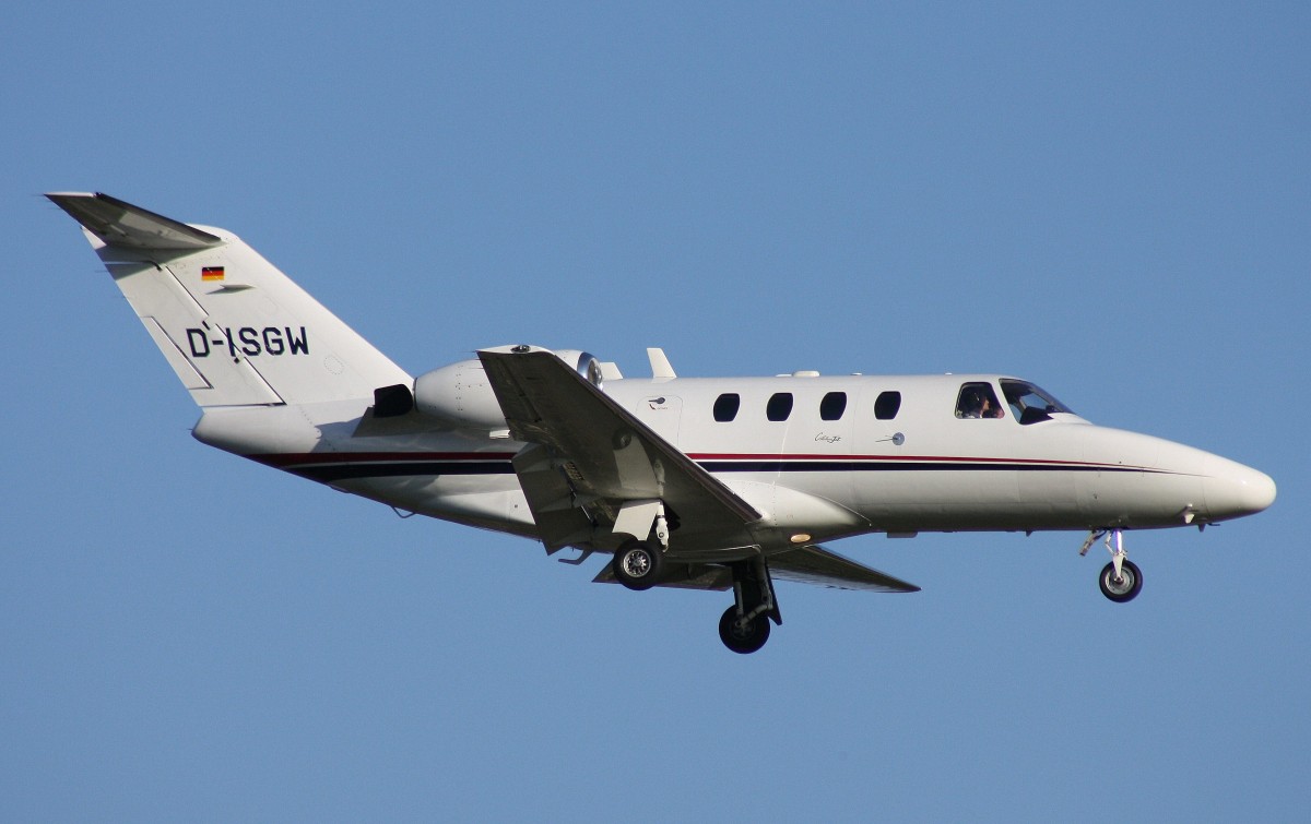 Private,D-ISGW,Cessna 525 Citation Jet,25.08.2014,HAM-EDDH,Hamburg,Germany