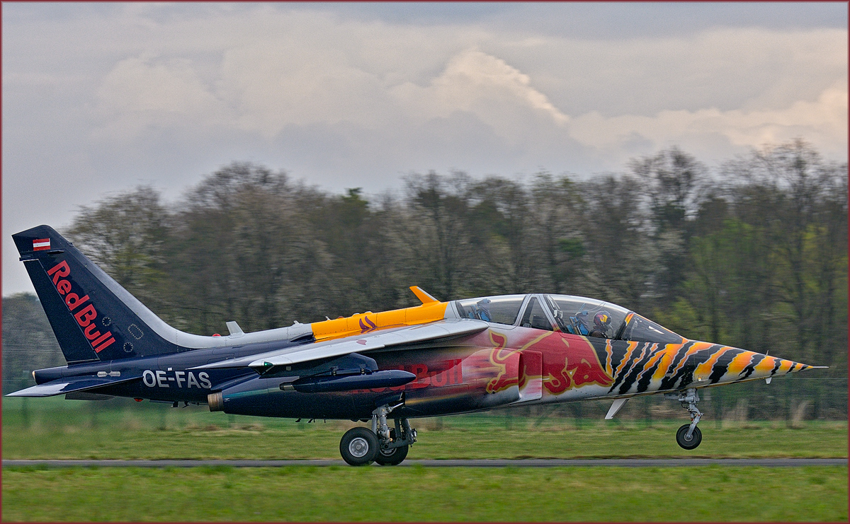Red Bull OE-RFB; AMD Alpha Jet; Maribor Flughafen MBX, Flying Bulls Training Camp; 6.4.2019