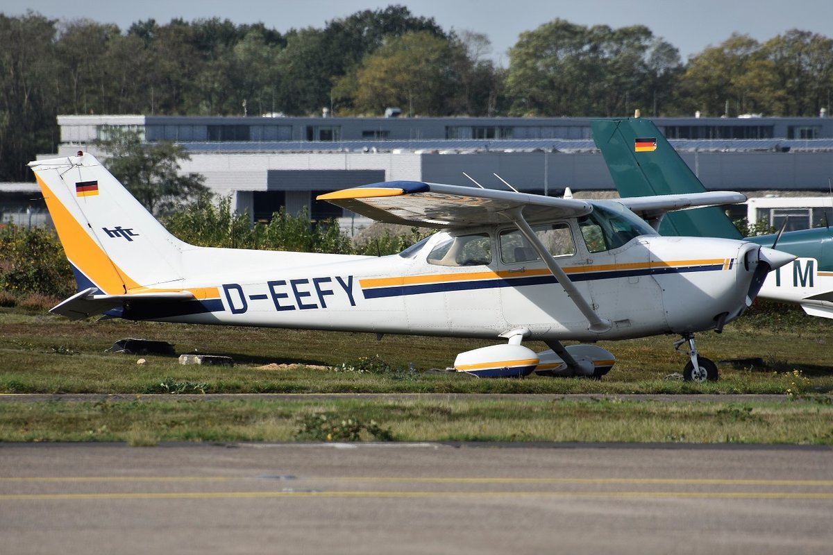 Reims F172P Skyhak II - HFC Hanseatischer Fliegerclub Frankfurt - F17202229 - D-EEFY - 14.10.2019 - CGN