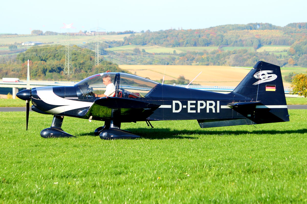 Robin R.2160 Alpha Sport, D-EPRI. Bad Neuenahr-Ahrweiler (EDRA) am 15.10.2017.