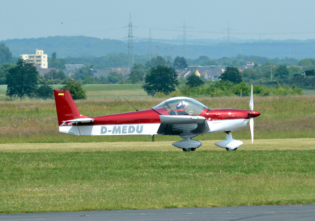 Roland Aircraft Z 602, D-MEDU in Hangelar - 03.06.2014