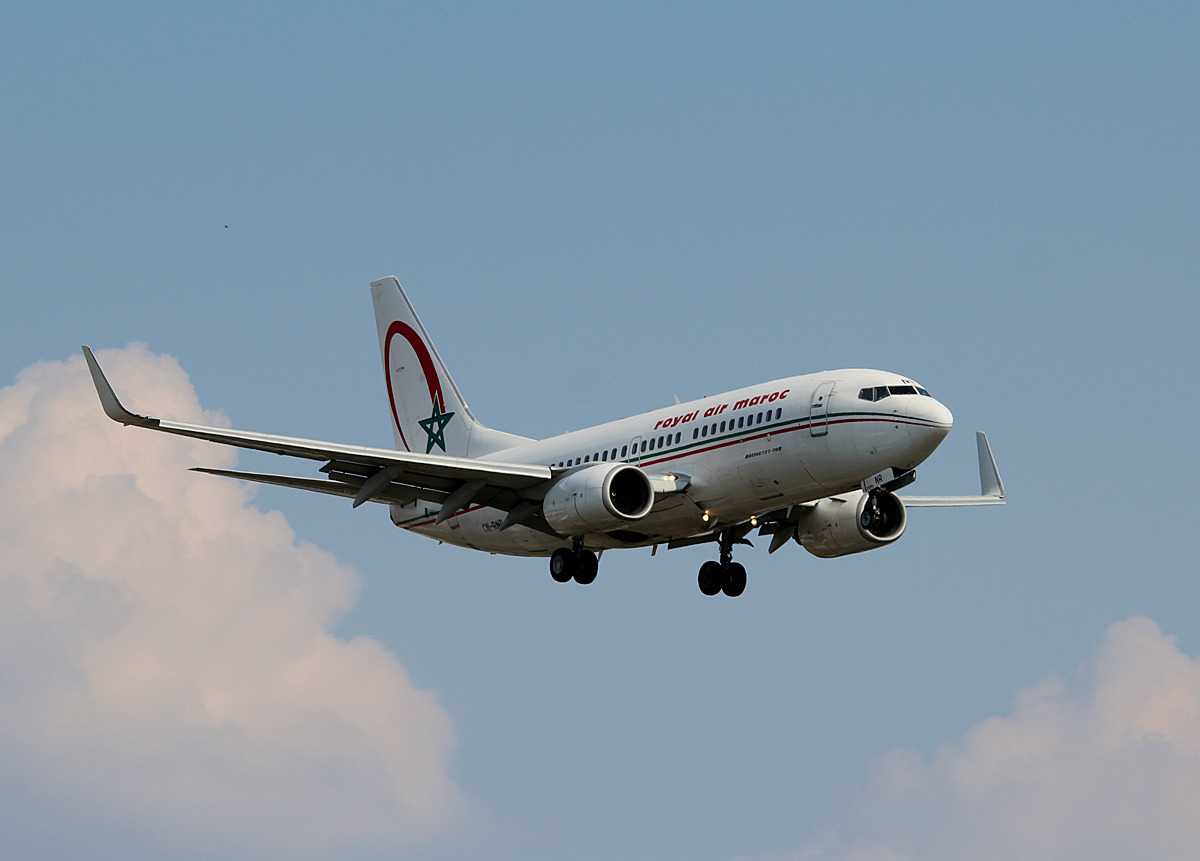 Royal Air Maroc B 737-7B6 CN-RNR bei der Landung in Berlin-Tegel am 08.08.2014