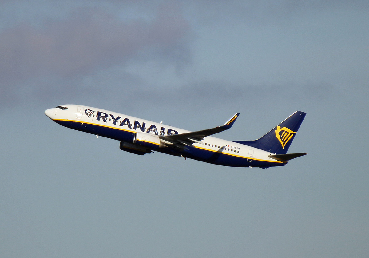 Ryanair, Boeing B 737-8AS, EI-EBM, 26.11.2023