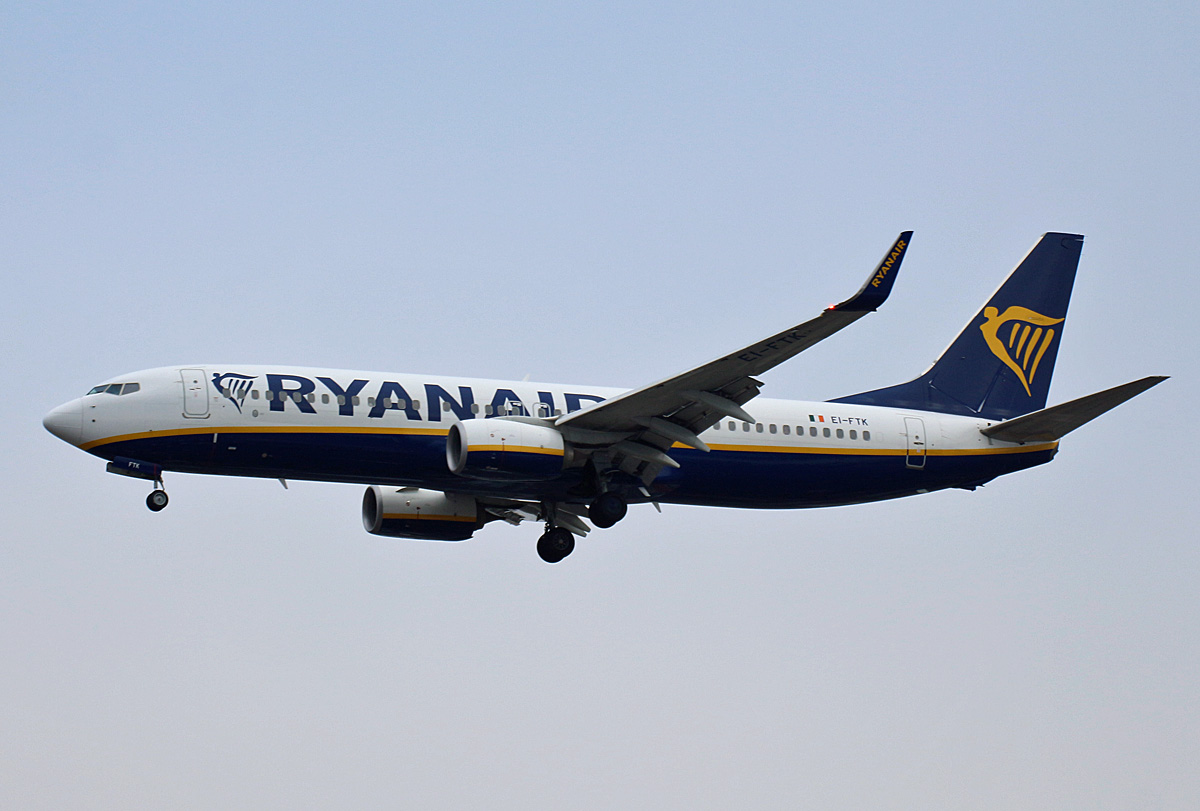 Ryanair, Boeing B 737-8AS, EI-FTK, TXL, 19.01.2020