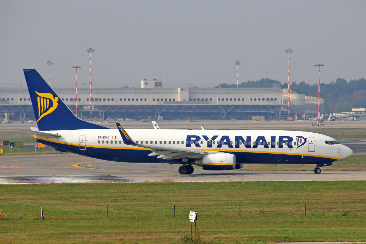 Ryanair, EI-EMC, Boeing 737-8AS, msn: 38510/3246, 16.Oktober 2018, MXP Milano-Malpensa, Italy.