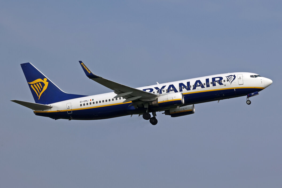 Ryanair, EI-EMJ, Boeing B737-8AS, msn: 34975/3271, 21.Mai 2023, BRU Brüssel, Belgium.