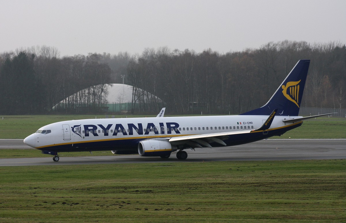 Ryanair, EI-EMR,(c/n 40284),Boeing 737-8AS (WL), 07.12.2014, HAM-EDDH, Hamburg, Germany 