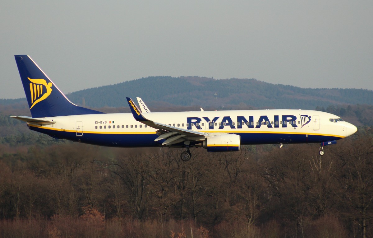 Ryanair, EI-EVS,(C/N 40313),Boeing 737-8AS(WL),29.12.2015,CGN-EDDK, Köln -Bonn,Germany 