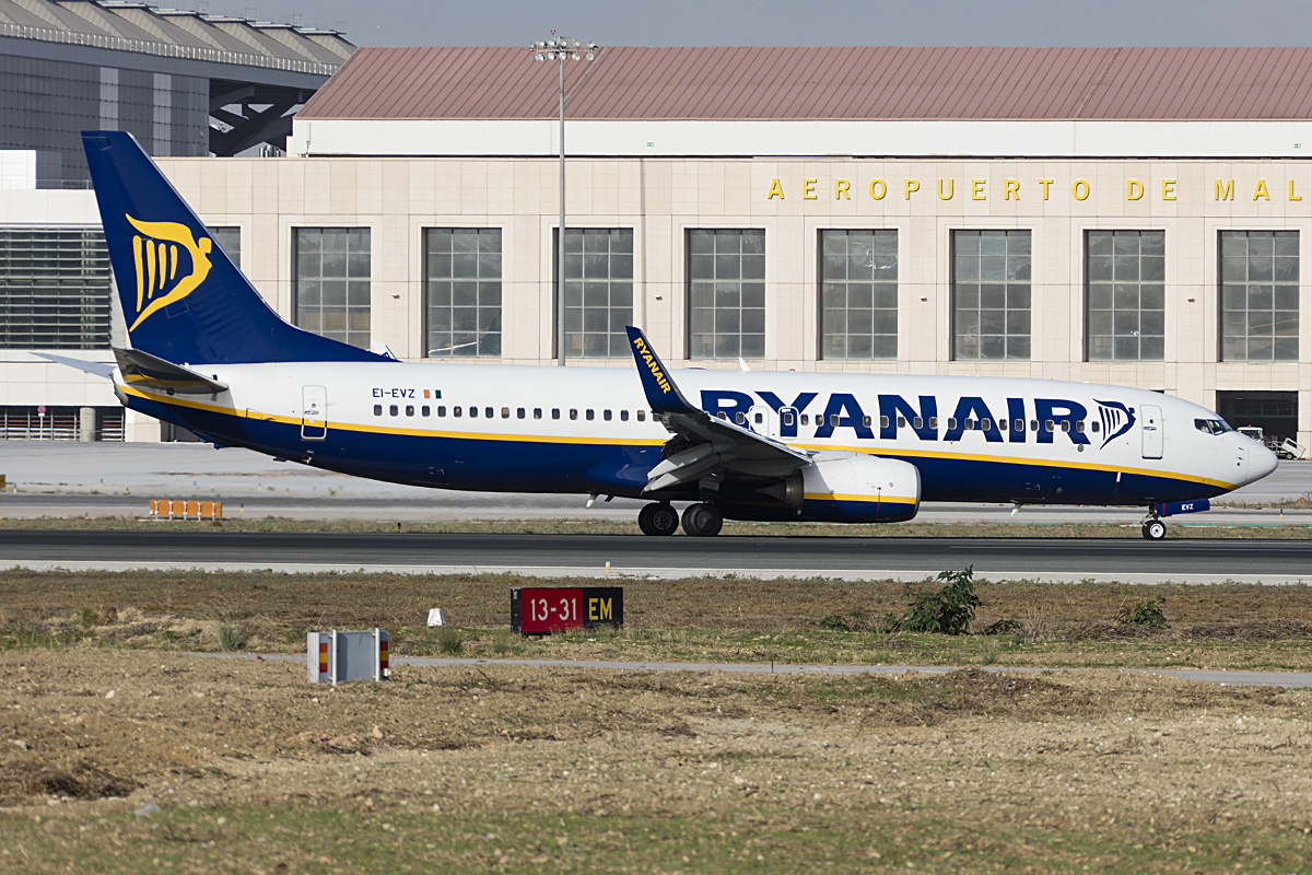 Ryanair, EI-EVZ, Boeing, B737-8AS, 26.10.2016, AGP, Malaga, Spain


