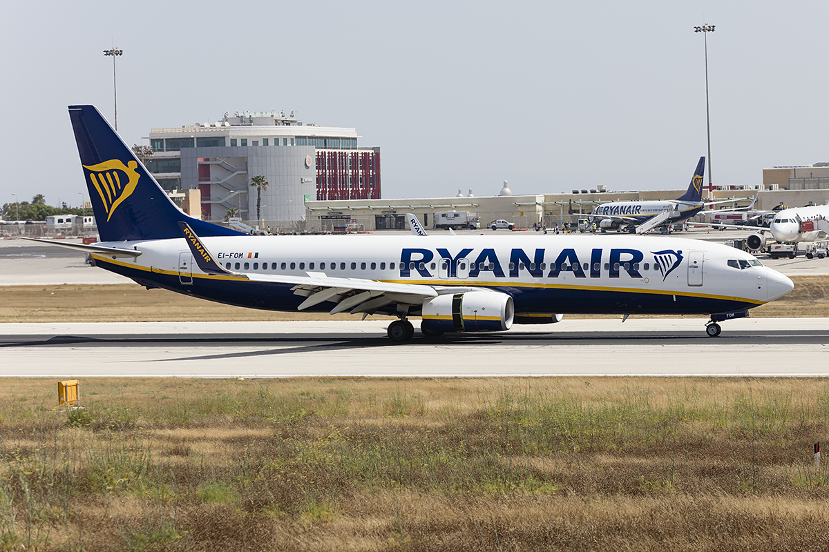 Ryanair, EI-FOM, Boeing, B737-8AS, 03.06.2018, MLA, Malta, Malta


