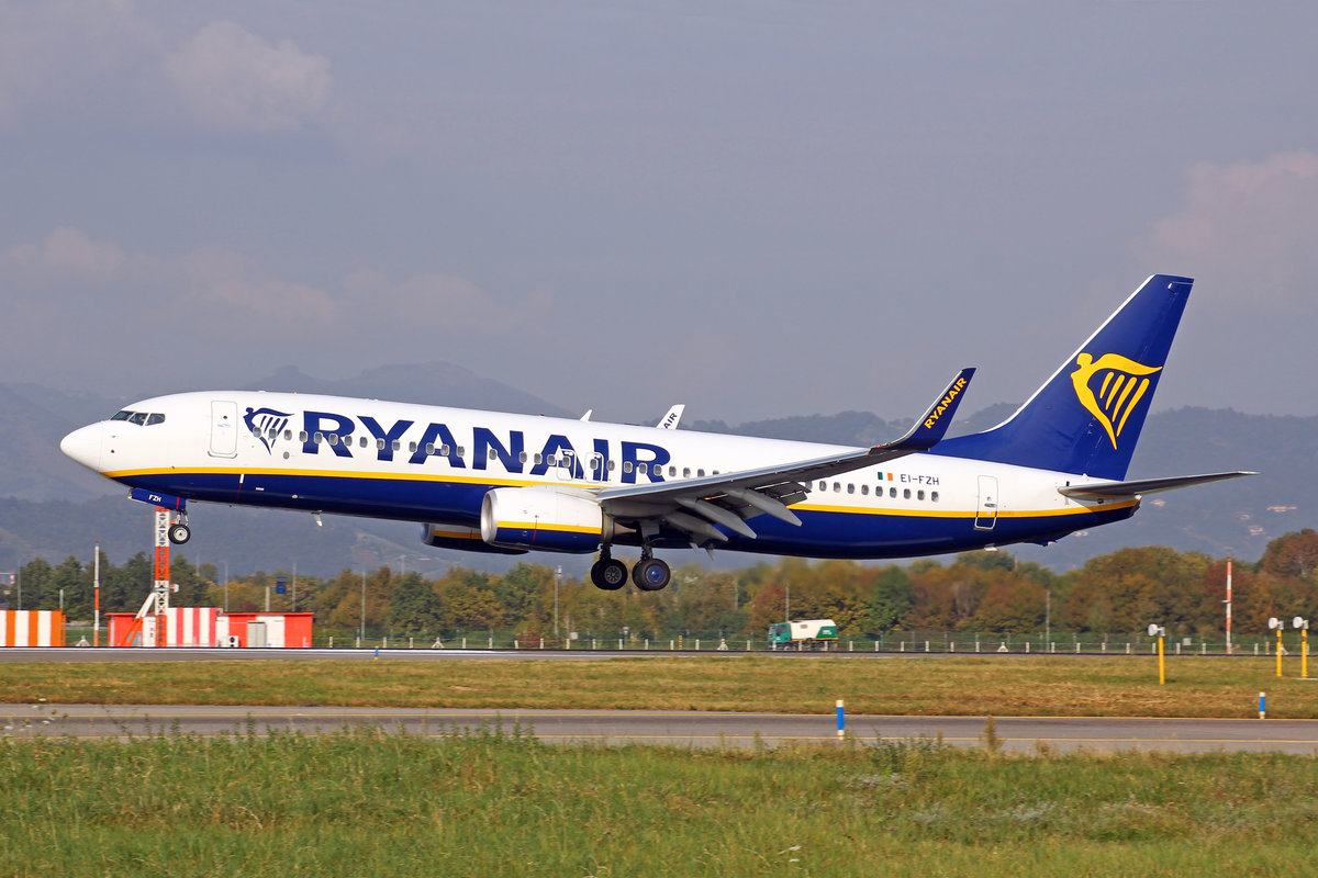 Ryanair, EI-FZH, Boeing 737-8AS, msn: 44781/6341, 16.Oktober 2018, BGY Bergamo, Italy.