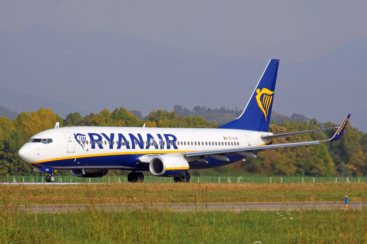 Ryanair, EI-GJH, Boeing 737-8AS, msn: 44830/6857, 16.Oktober 2018, BGY Bergamo, Italy.