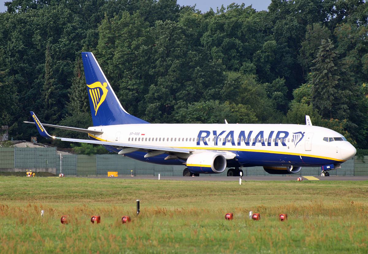 Ryanair Sun, Boeing B 737-8AS, SP-RSB, TXL, 04.08.2019
