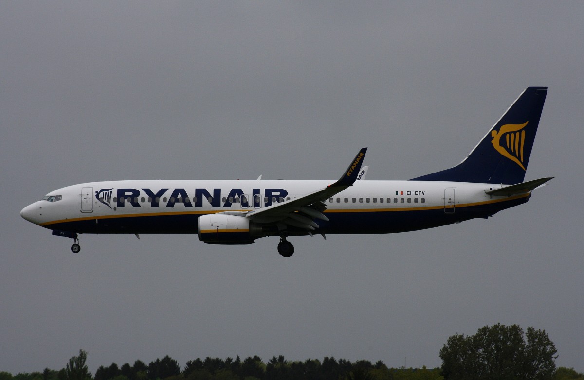 Ryanair,EI-EFV,(c/n 25017),Boeing 737-8AS(WL),10.05.2015,HAM-EDDH,Hamburg,Germany