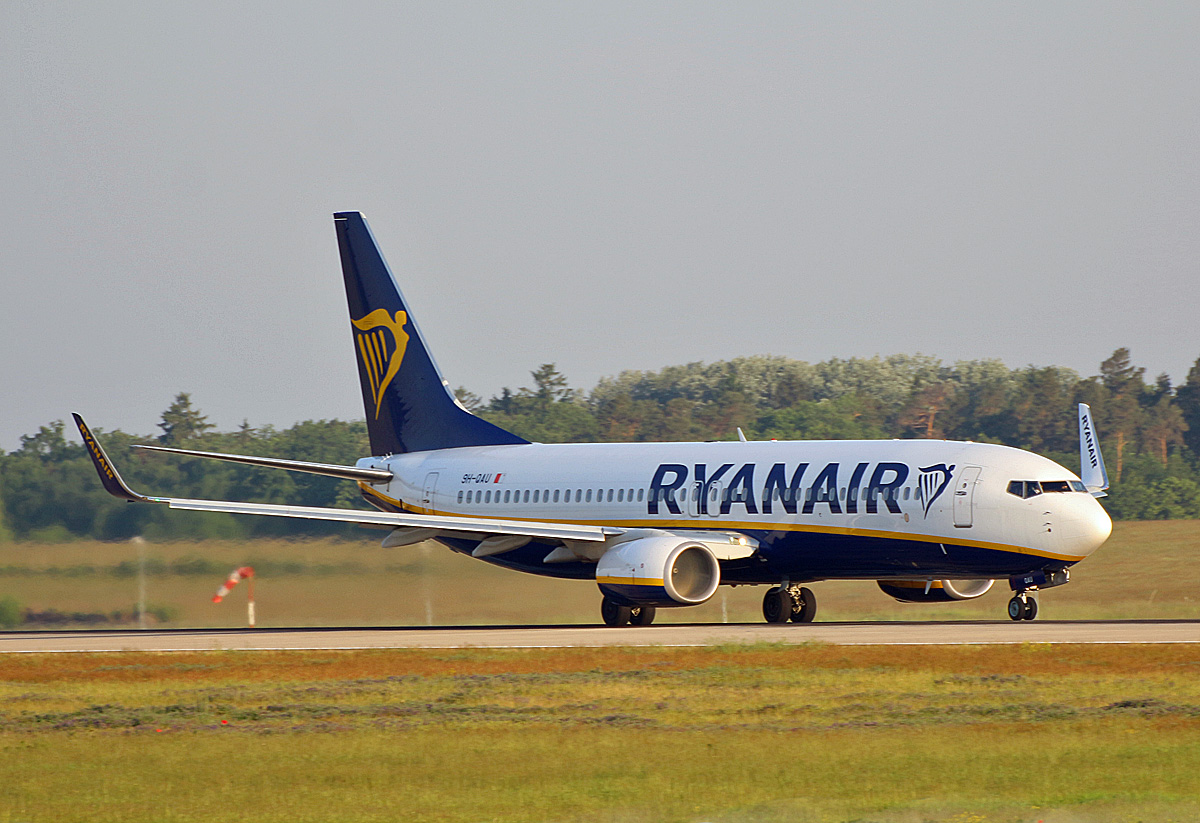 Ryanair(Malta Air), Boeing B 737-8AS, 9H-QAU, BER, 05.06.2021