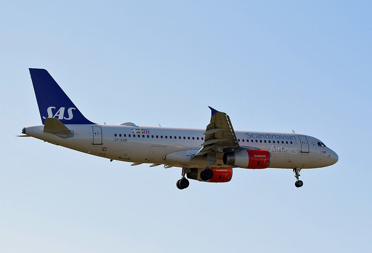 SAS, Airbus A 320-232, OY-KAN, TXL, 06.09.2019