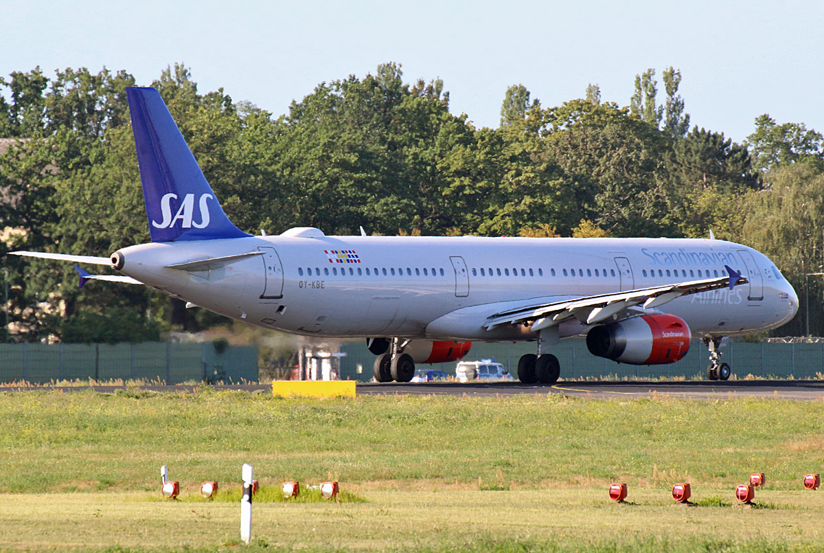 SAS, Airbus A 321-232, OY-KBE, TXL, 06.09.2019
