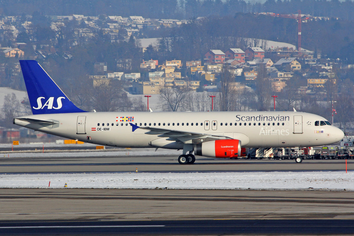 SAS Scandinavian Airlines, OE-IBM (later OY-KAN), Airbus A320-232, msn: 2958, 23.Januar 2013, ZRH Zürich, Switzerland.
