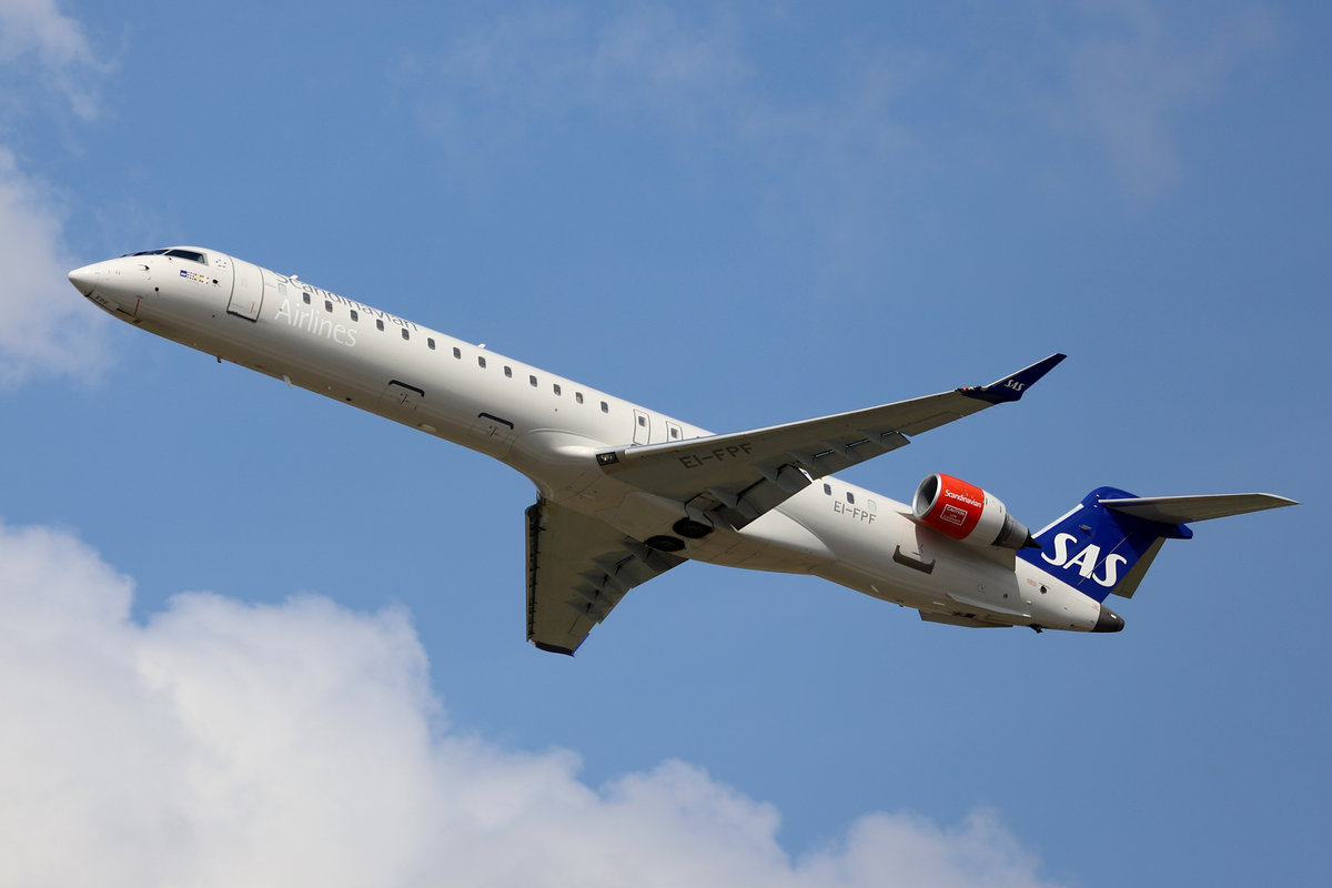 SAS Scandinavian Airlines (opby WX-BCY), EI-FPF  Arna Viking , Bombardier, CRJ-900 LR (CL-600-2D24), DUS-EDDL, Düsseldorf, 21.08.2019, Germany 