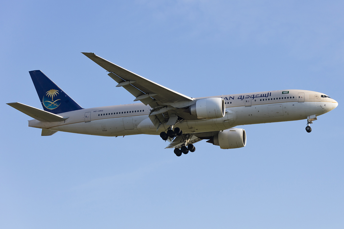 Saudi Arabian Airlines, HZ-AKC, Boeing, B777-268ER, 08.05.2016, CDG, Paris, France




