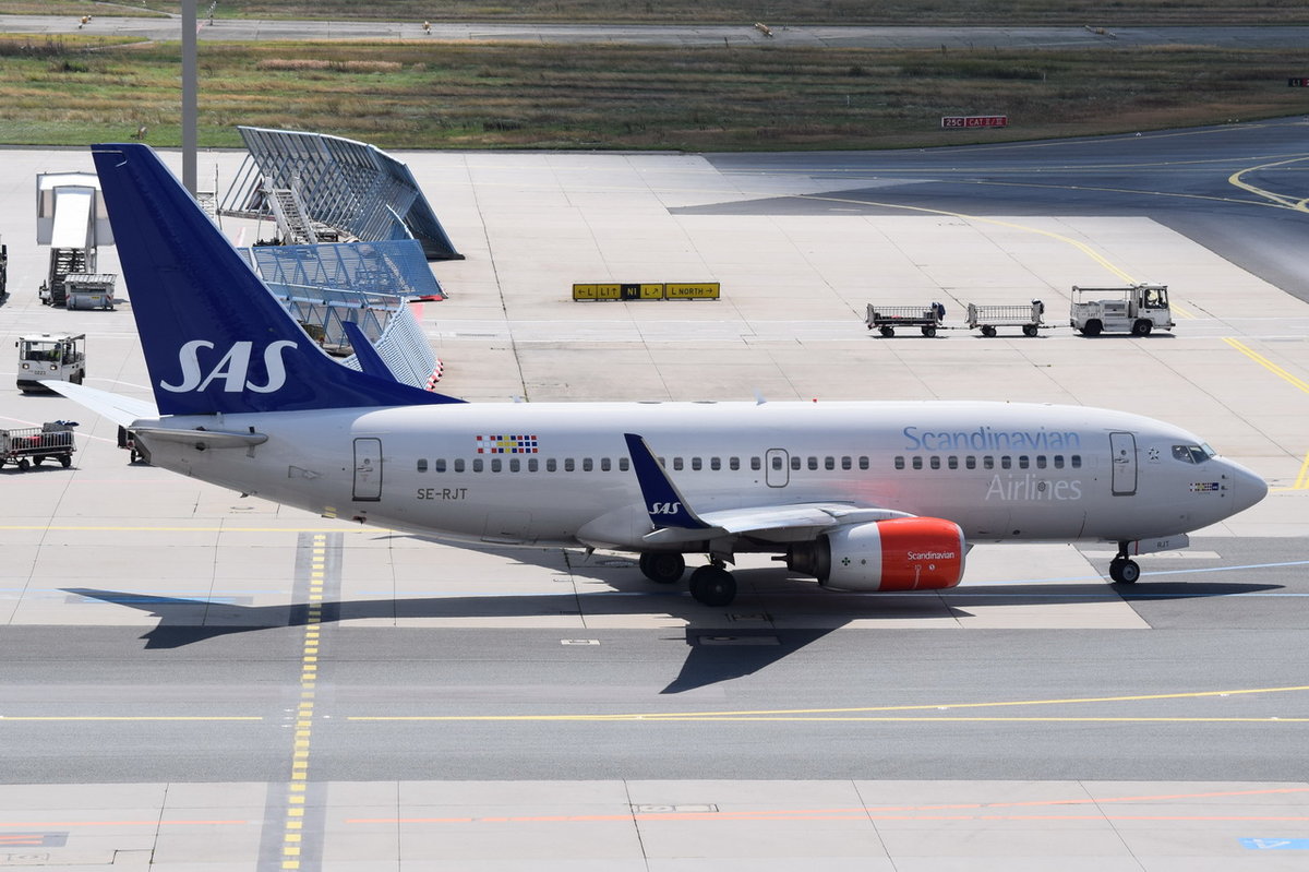 SE-RJT SAS Scandinavian Airlines Boeing 737-76N(WL)  zum Start in Frankfurt am 01.08.2016