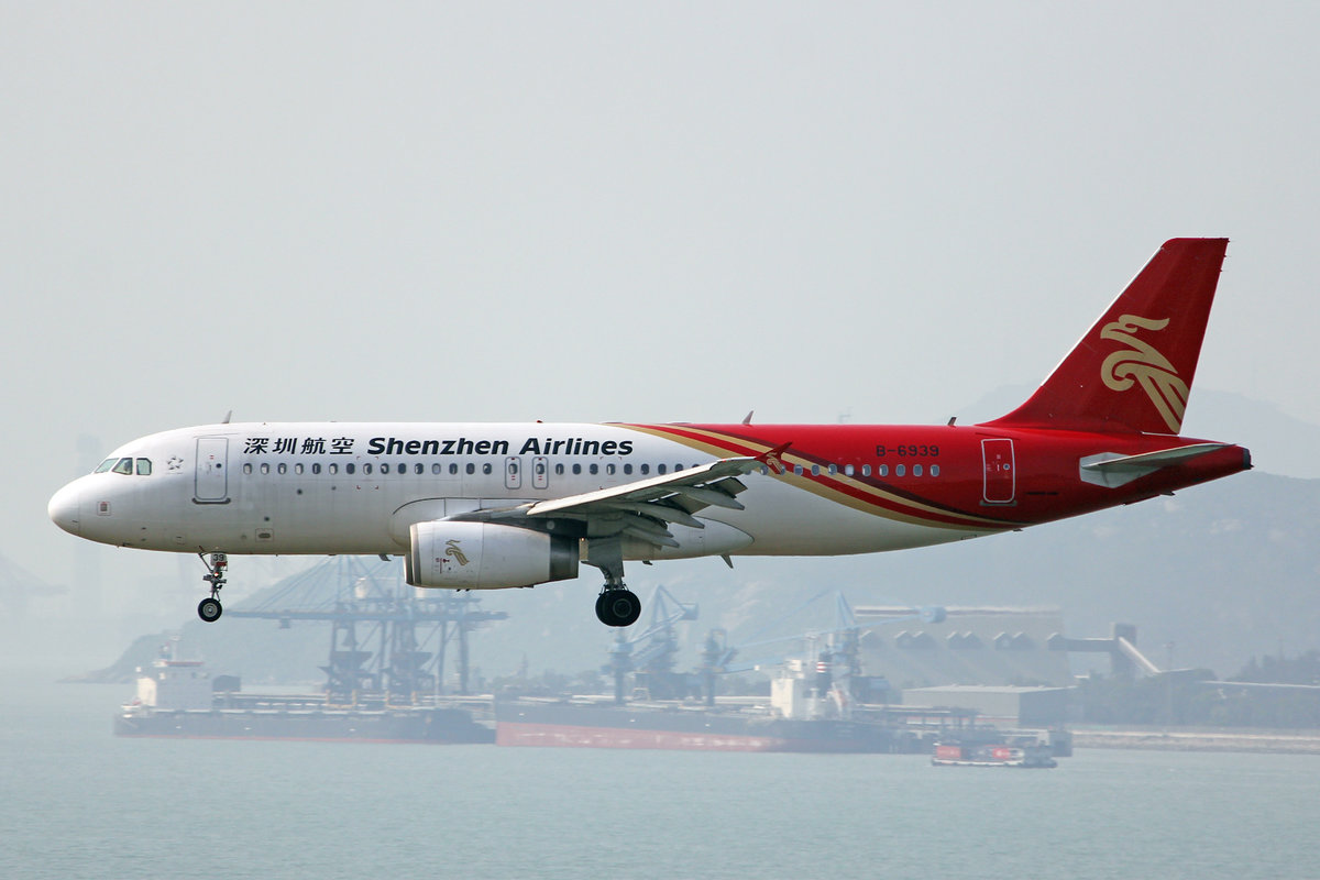 Shenzhen Airlines, B-6939, Airbus A320-232, msn: 5176, 18.April 2014, HKG Hong Kong.