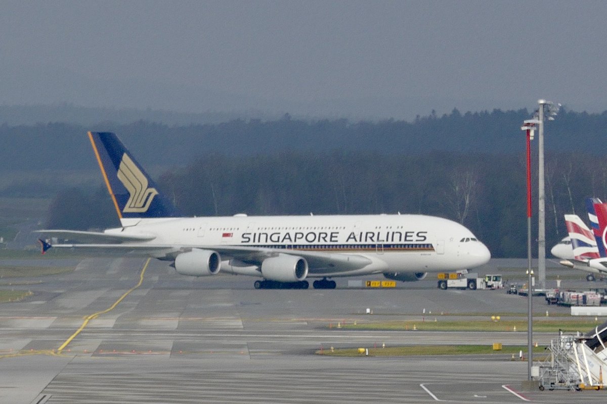 Singapore Airlines, A380-800, 9V-SKU, 28.12.19, Pushback in Zürich