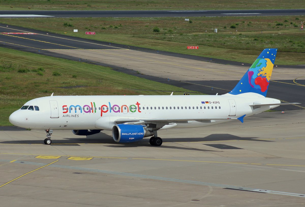 Small Planet Airlines Germany, D-ASPG, (c/n 2529),Airbus A 320-214, 11.06.2016, CGN-EDDK, Köln-Bonn, Germany (ex.NIKI,OE-LEA) 
