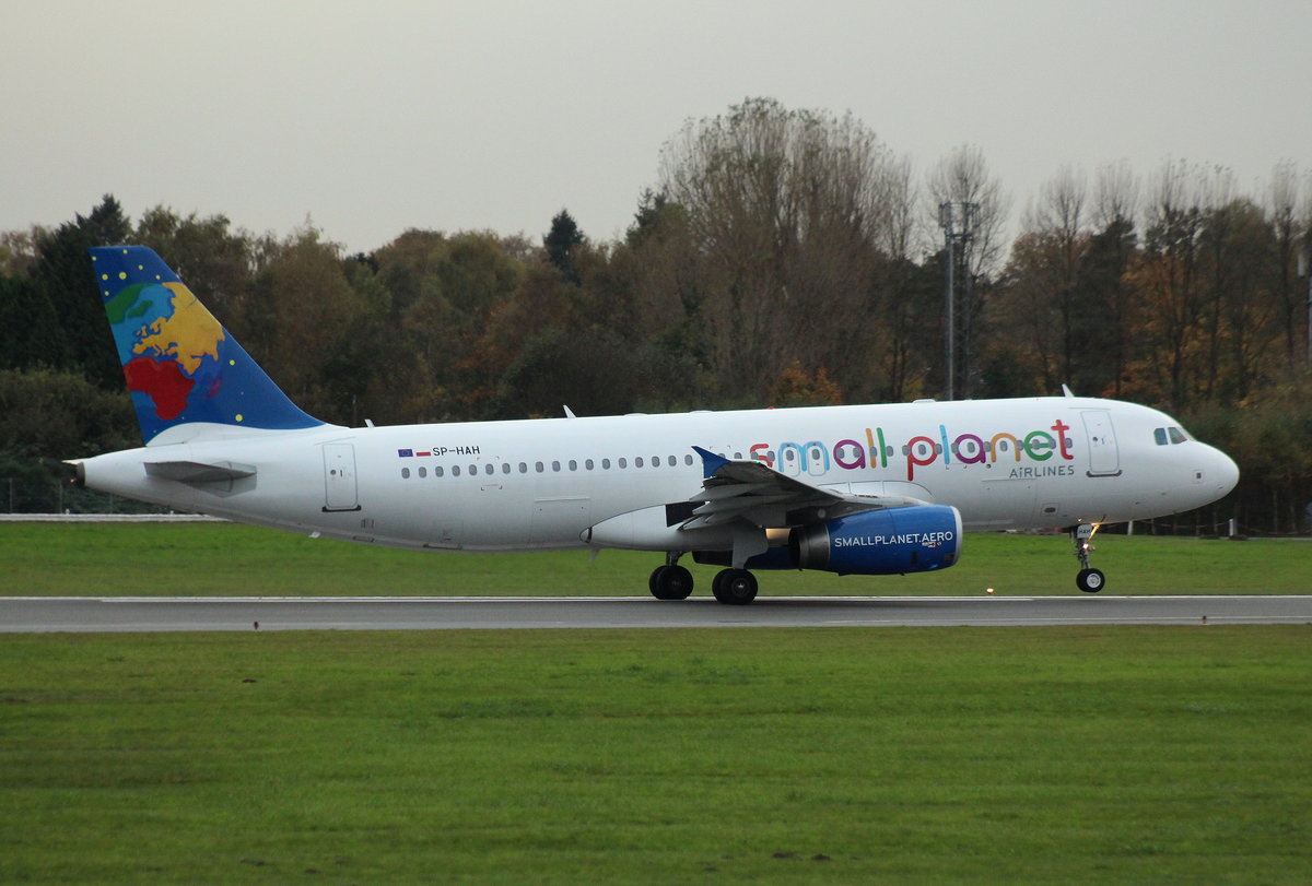 Small Planet Airlines Poland, SP-HAH, MSN 2118, Airbus A 320-233, 18.10.2017, HAM-EDDH, Hamburg, Germany 
