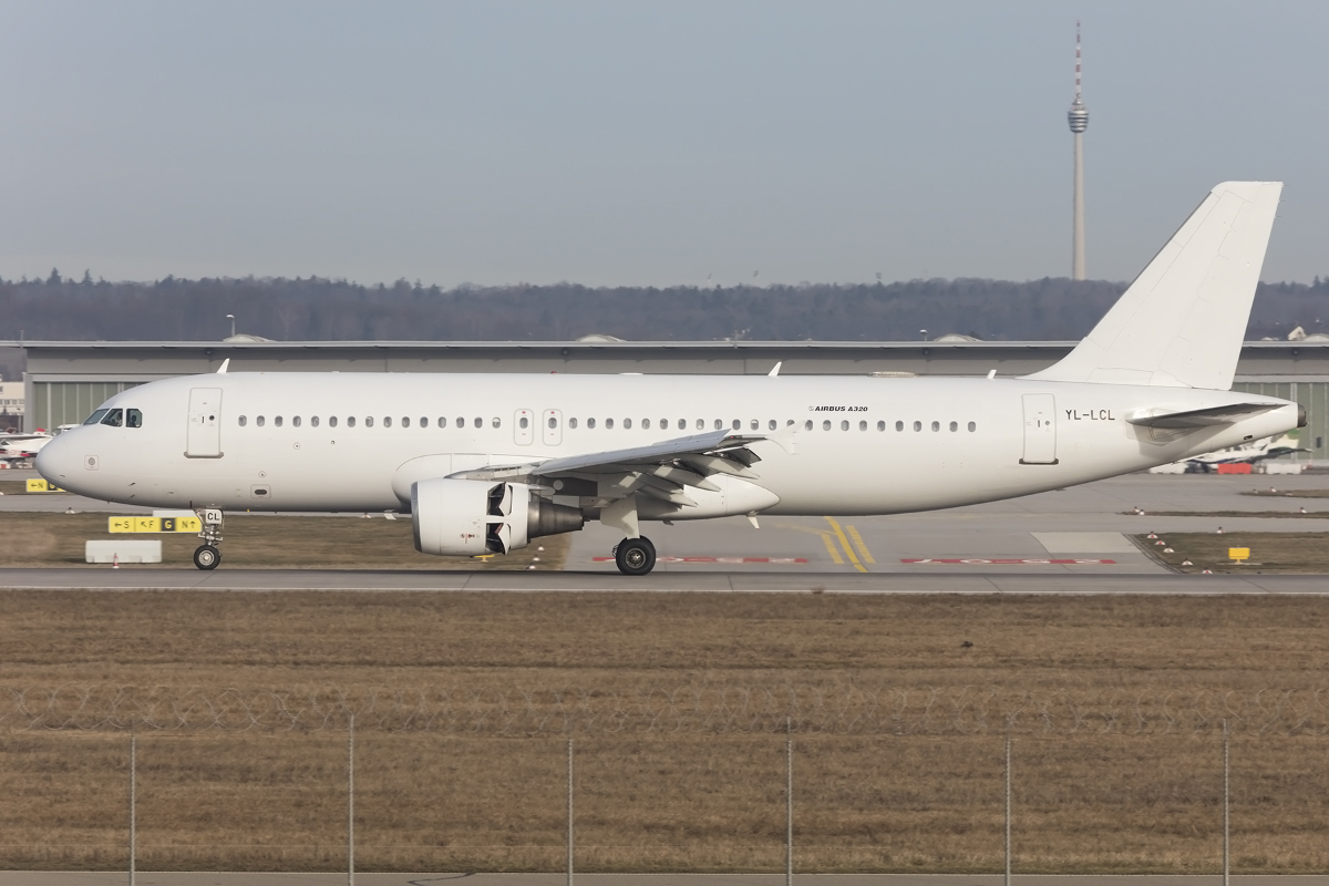 Smartlynx Airlines, YL-LCL, Airbus, A320-214, 06.02.2016, STR, Stuttgart, Germany 




