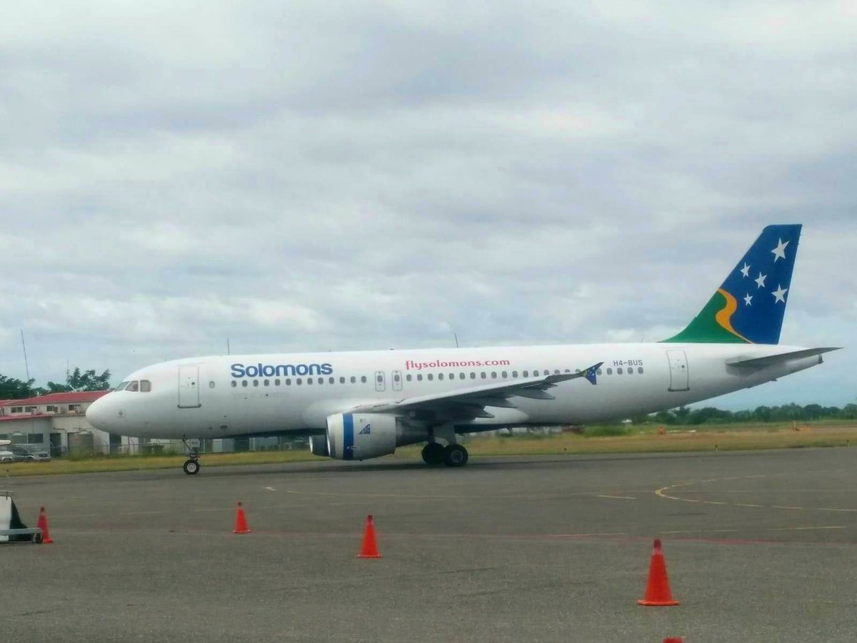 Solomon Airlines, H4-BUS,  Airbus A 320-221 auf dem Vorfeld des Honiara International Airport  (HIR-AGGH) am 7.7.2019
