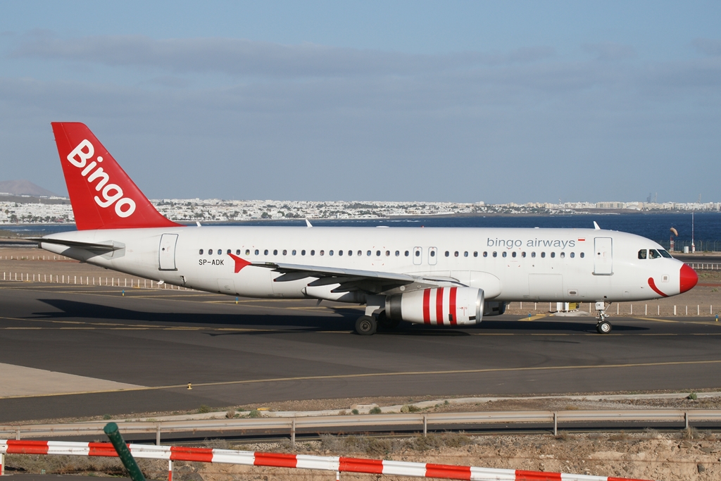SP-ADK, A320-232, Bingo Airways, 21.12.2013, ACE