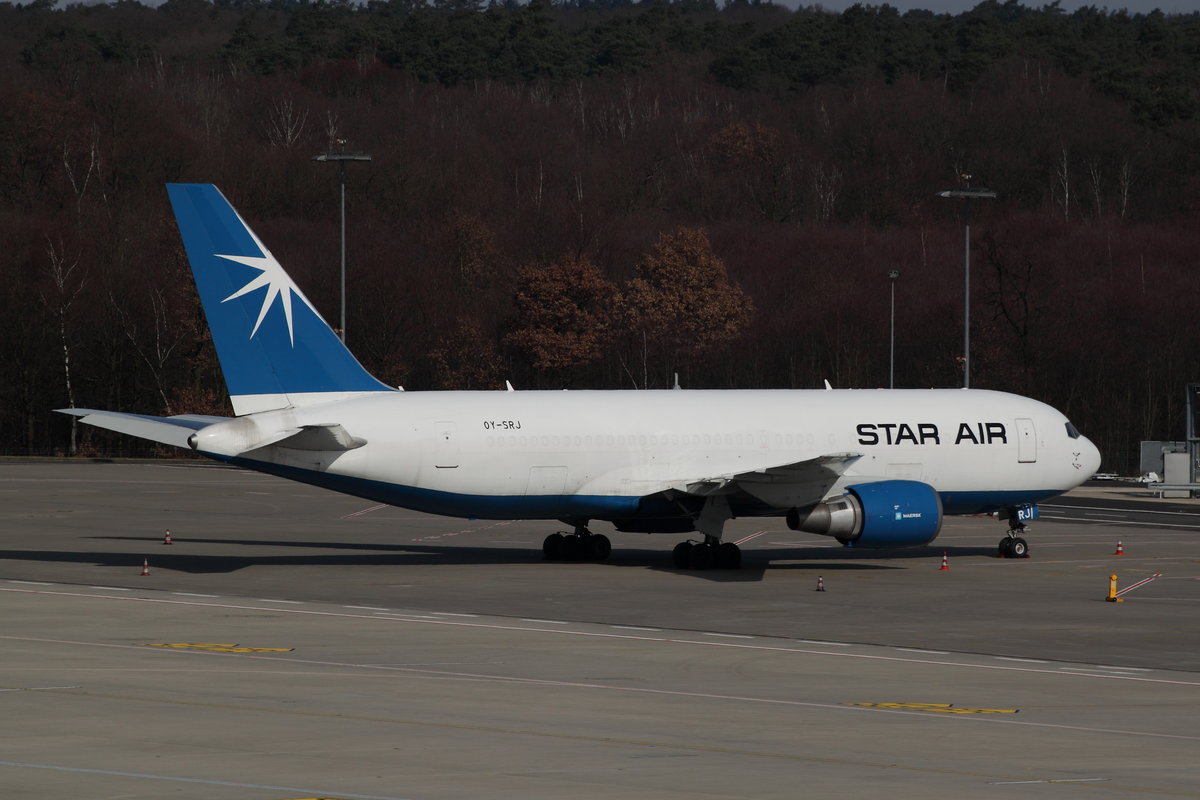 Star Air, Boeing 767-25E(BDSF) , OY-SRJ. Köln-Bonn (CGN/EDDK) am 30.03.2018.