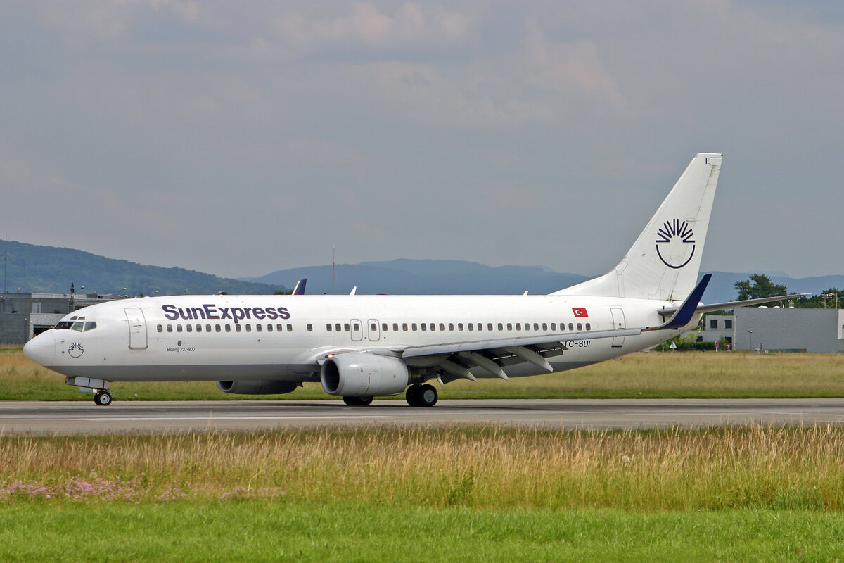 SunExpress, TC-SUI, Boeing B737-8CX, msn: 32367/1253, 14.Juni 2008, BSL Basel - Mühlhausen, Switzerland.