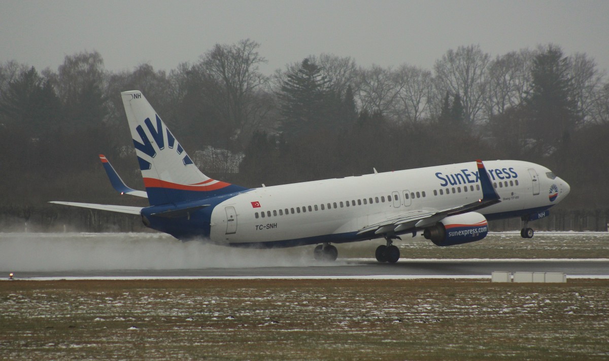 SunExpress,TC-SNH,(c/n 30826),Boeing 737-8FH(WL),23.01.2016,HAM-EDDH,Hamburg,Germany