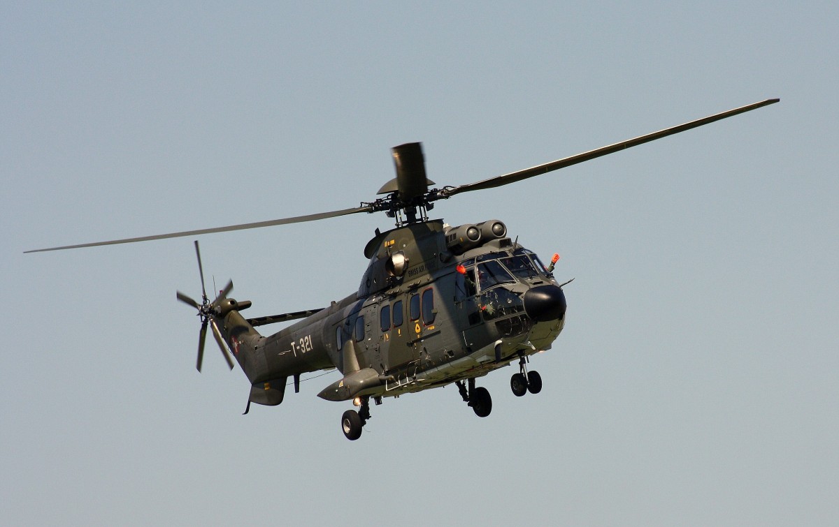 Swiss Air Force, T -321, (c/n 2353), Eurocopter AS -332 M1 Super Puma, 22.08.2015.HAM-EDDH, Hamburg, Germany (Airport Days Hamburg 2015) 