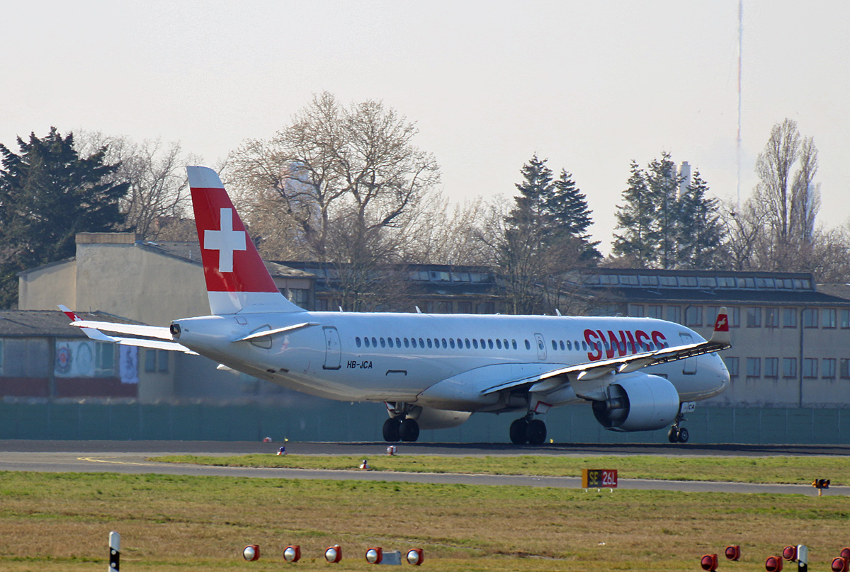 Swiss, Airbus A 220-300, HB-JCA, TXL, 05.03.2020