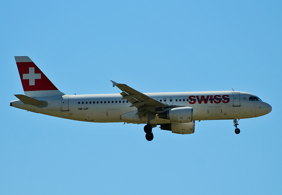 Swiss, Airbus A 320-214, HB-IJP, BER, 21.076.2022