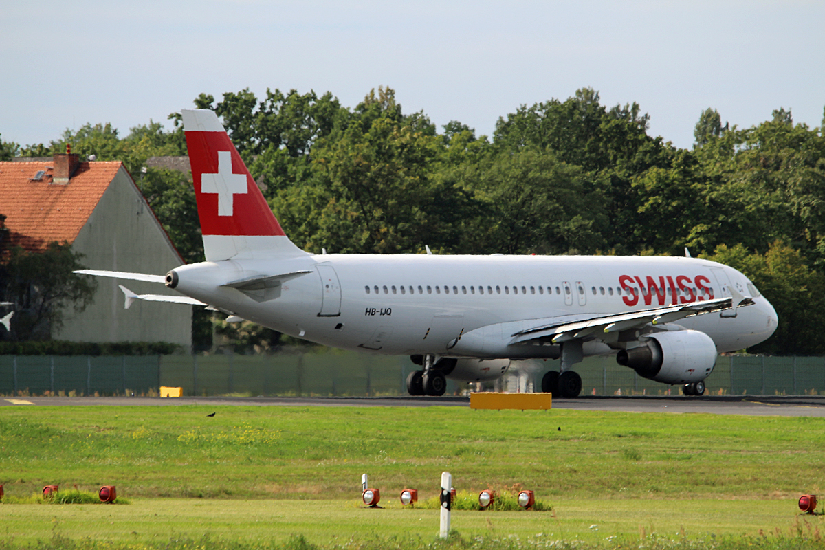 Swiss, Airbus A 320-214, HB-IJQ, TXL, 12.09.2017