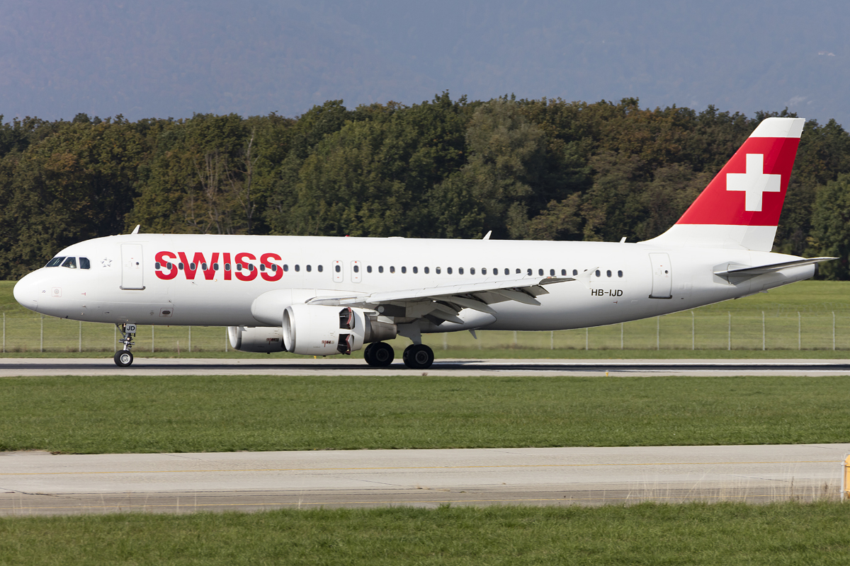 Swiss, HB-IJD, Airbus, A320-214, 17.10.2015, GVA, Geneve, Switzerland 




