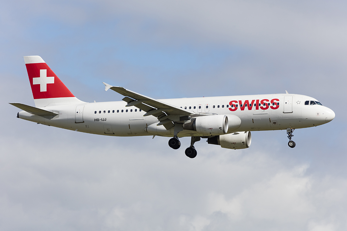 Swiss, HB-IJJ, Airbus, A320-214, 03.10.2016, ZRH, Zürich, Switzerland 

